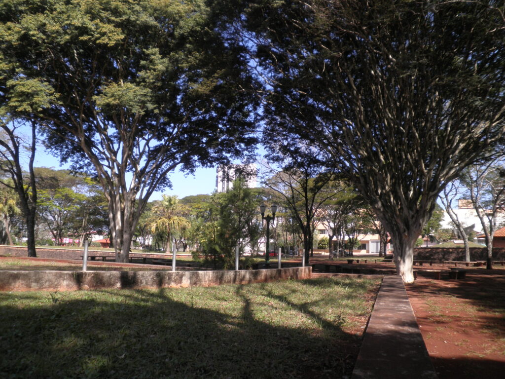 Praça do fórum de Campo Mourão- PR