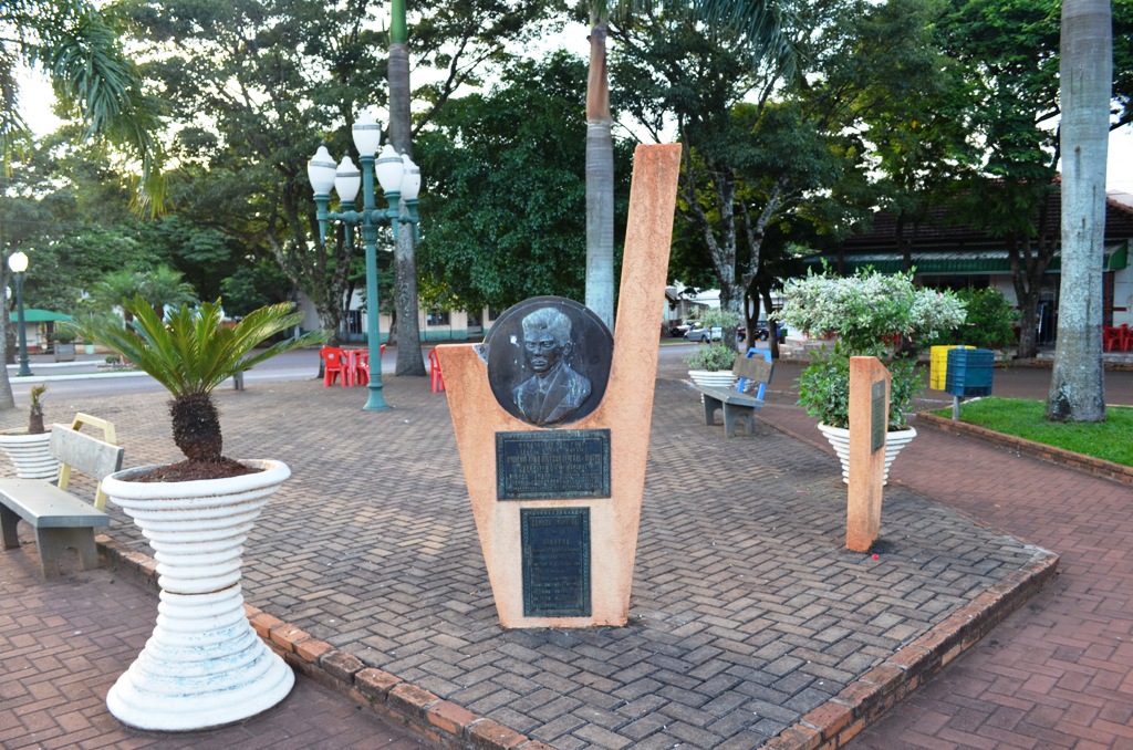 Praça Irani Roque Martins em Juranda