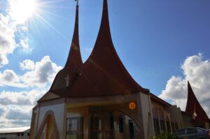 Igreja Católica em Roncador