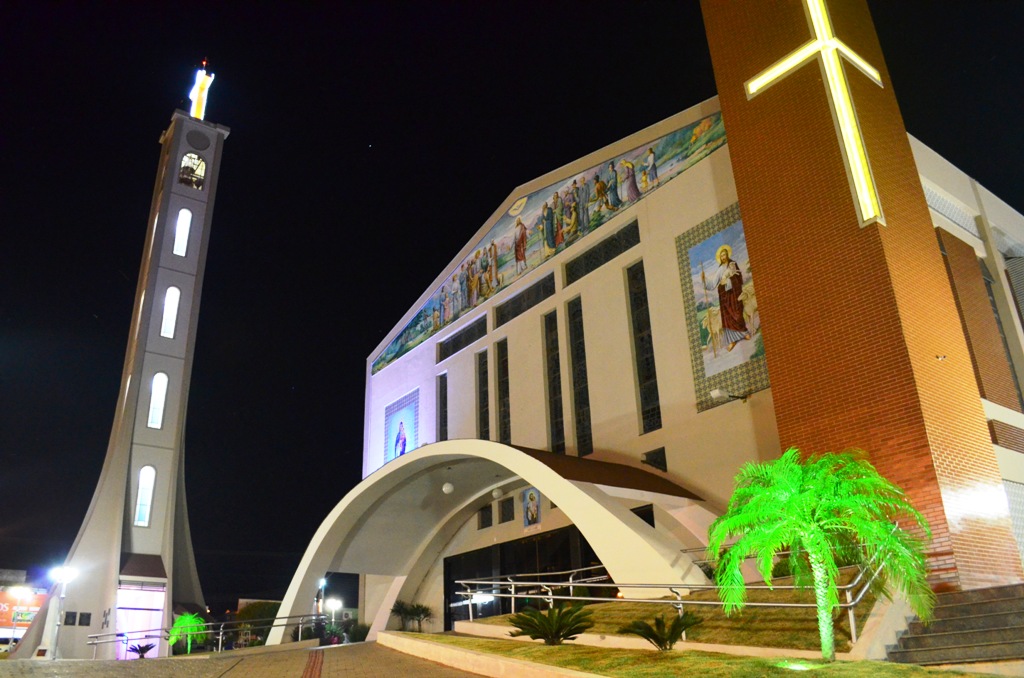 Igreja Nossa Senhora das Candeias -Goioerê