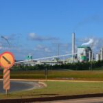 Rodovias do Parana - Fábrica da Klabin ao fundo