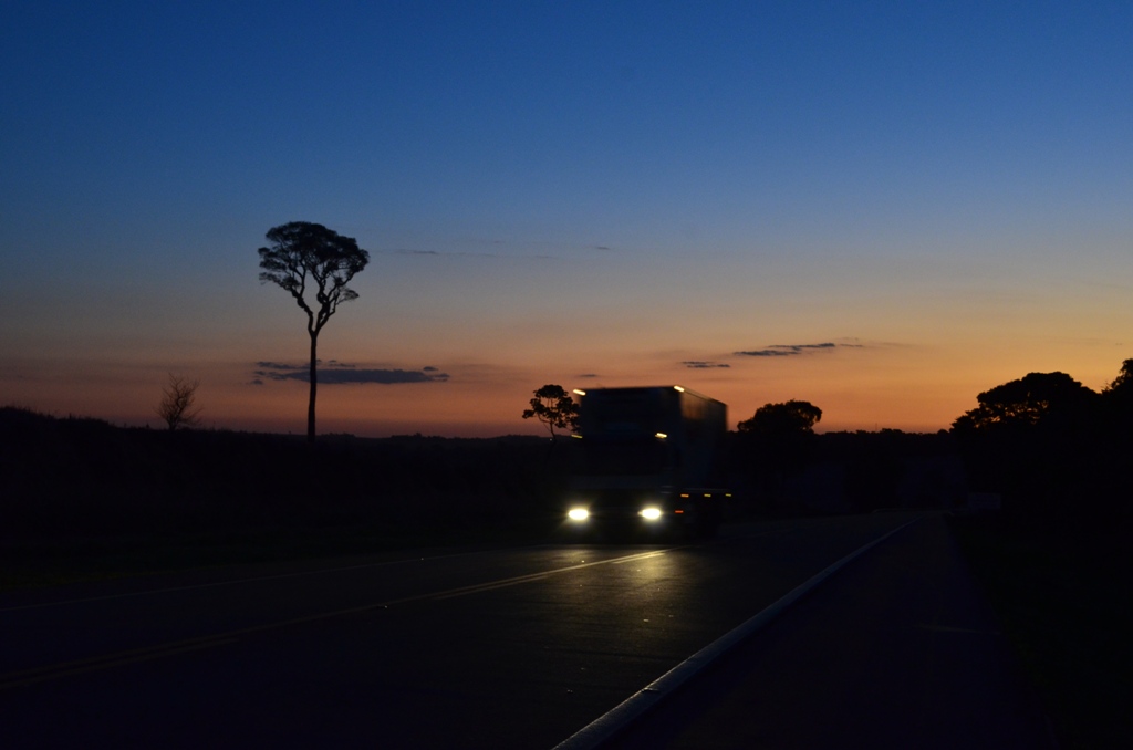 Rodovia BR 369 entre Mamborê e Boa Esperança