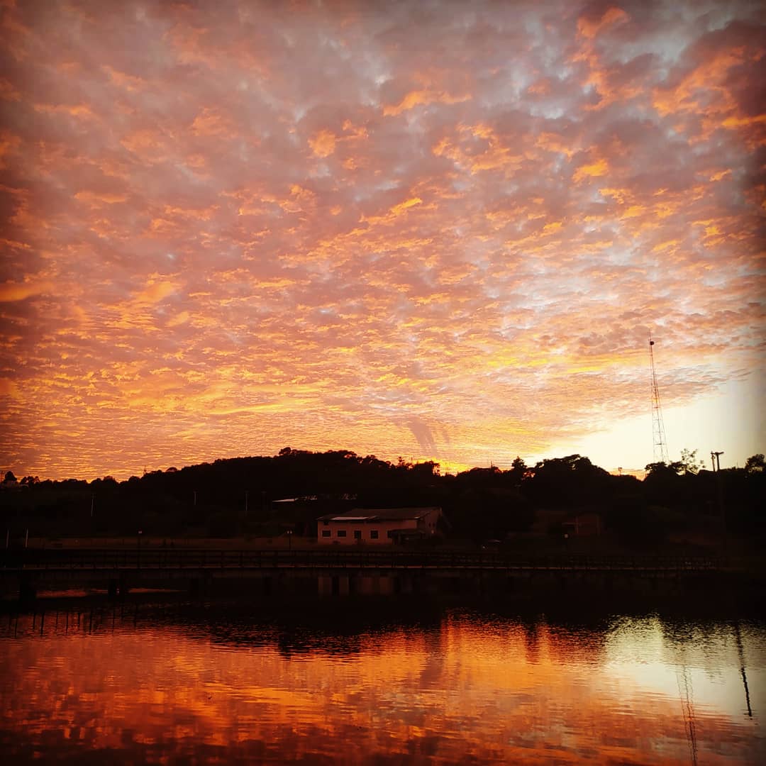 Parque do lago de Mamborê - Paraná