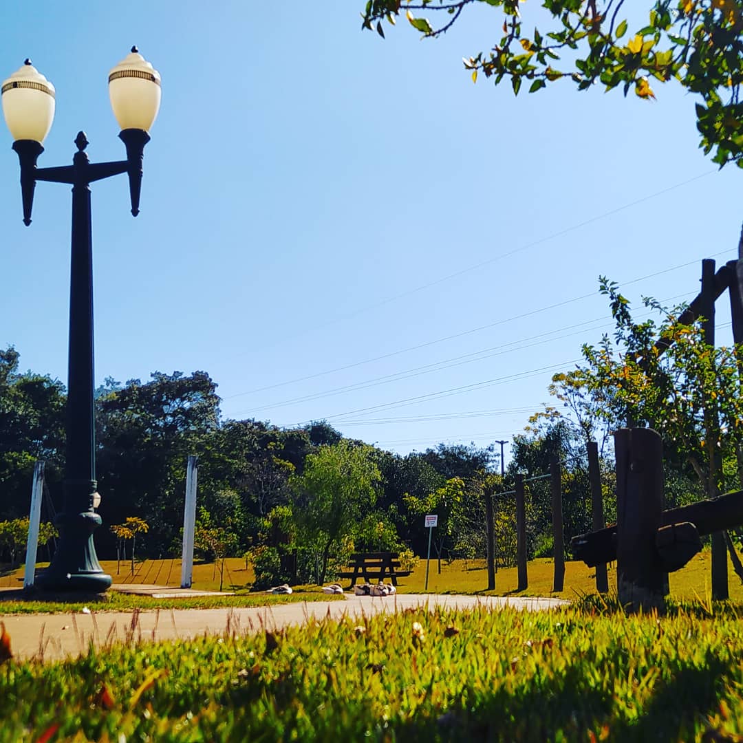 Parque do lago de Mamborê - Paraná