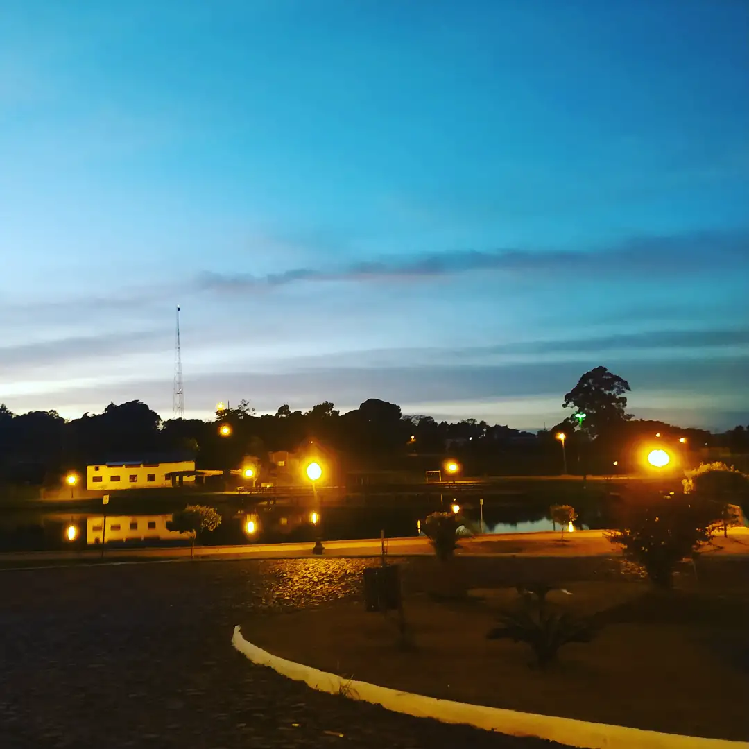 Parque do lago de Mamborê - Paraná